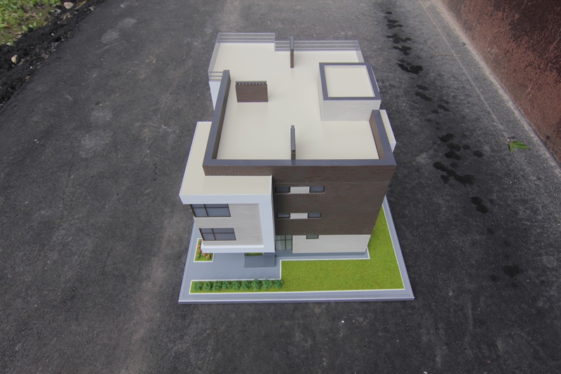 Разборный макет жилого дома с показом планировок Фото 2
