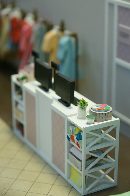 Макет интерьера магазина детских товаров и одежды Фото 4